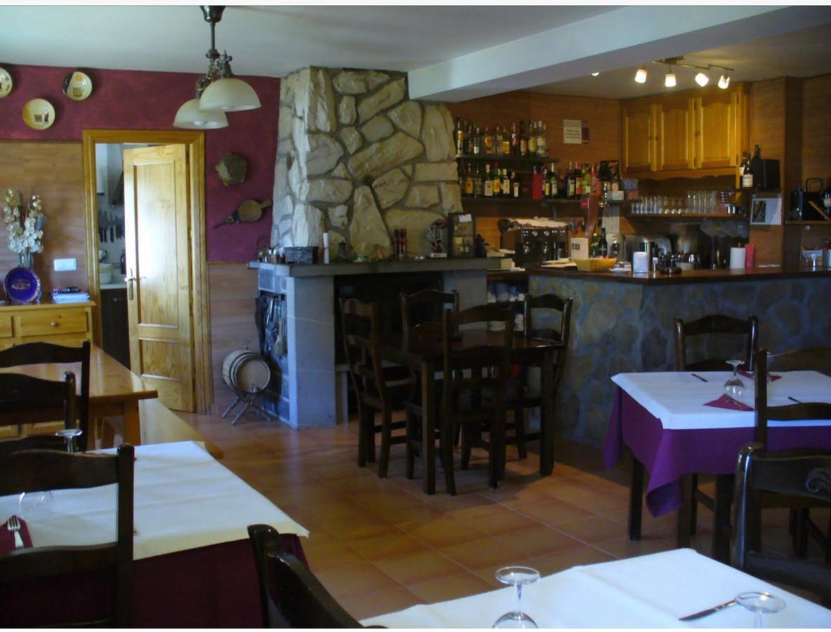 Gasthaus Casa Rural Laguarta - Restaurante Exterior foto