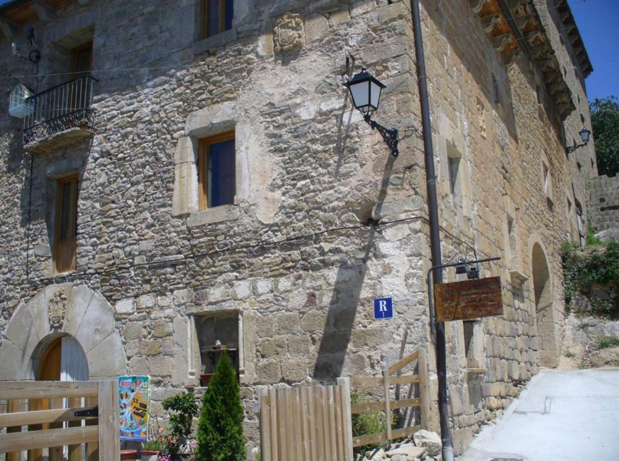 Gasthaus Casa Rural Laguarta - Restaurante Exterior foto